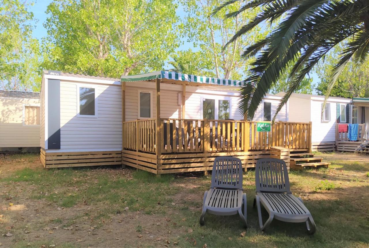 Mobile Homes By Kelair At Playa Montroig Camping Resort Tarragona Ngoại thất bức ảnh